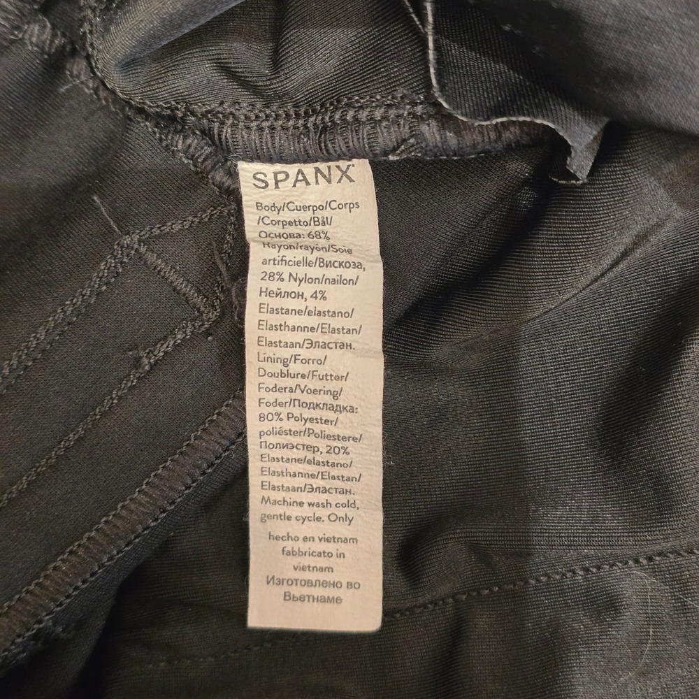 Spanx The Perfect Pant Black Slim Cropped 4-Pocket‎ Ponte Trousers Womens Medium - Picture 3 of 5